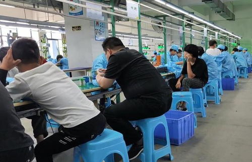 工人薪資被困廠區(qū)，外送服務成轉型方向？莞厚街制衣廠的破局探索